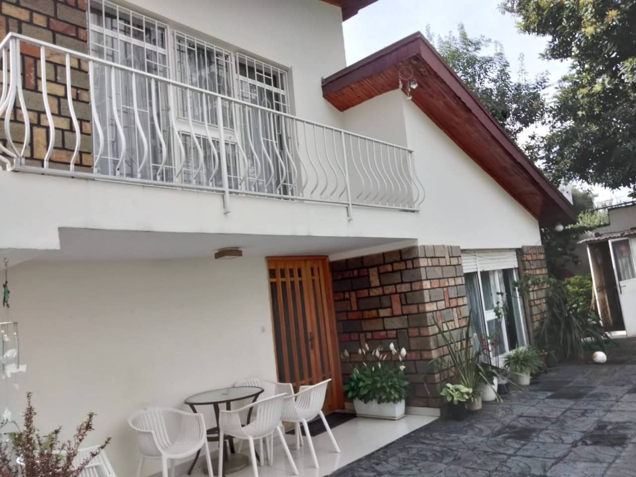 Modern 3 Bedroom House for Rent in Old Airport