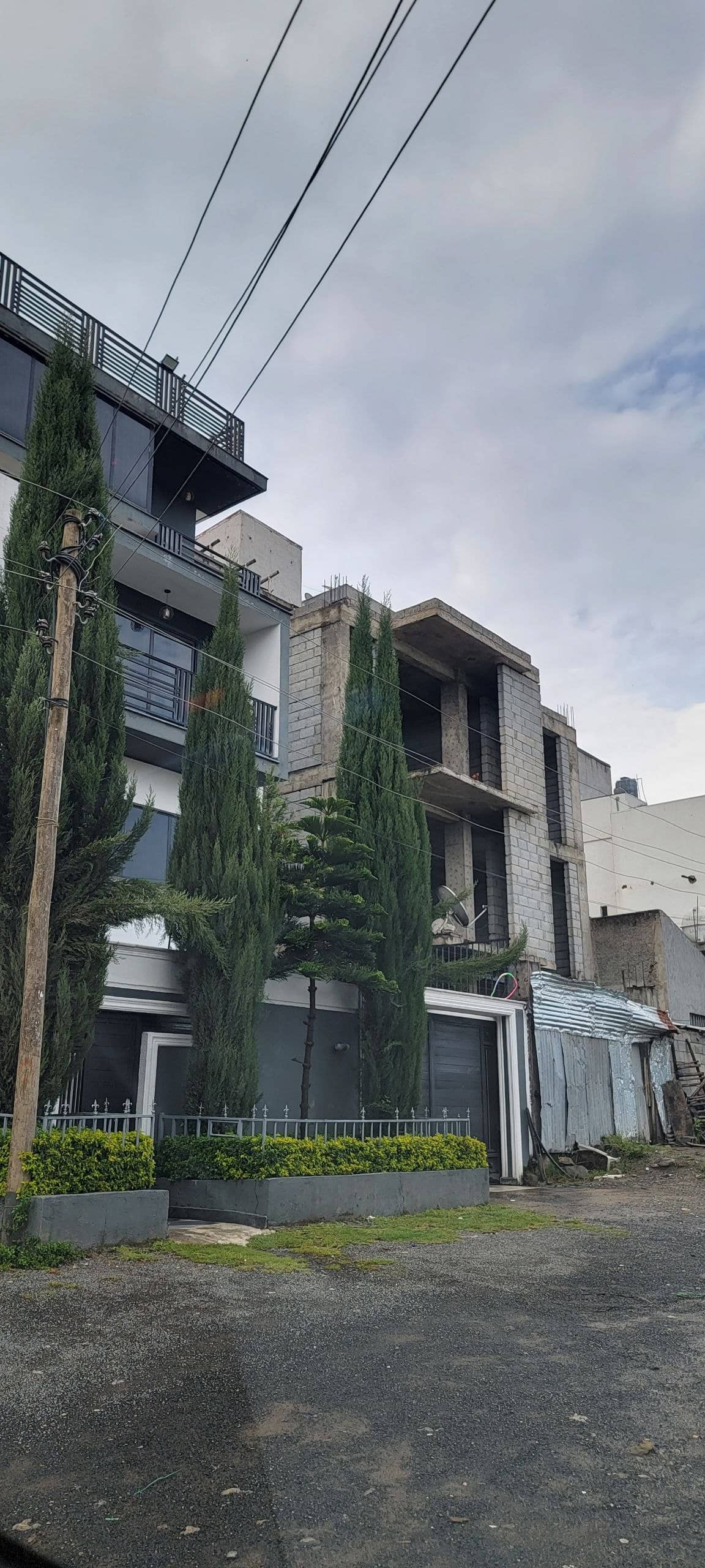 G+3 ቤት ለሽያጭ - አያት አደባባይ አካባቢ