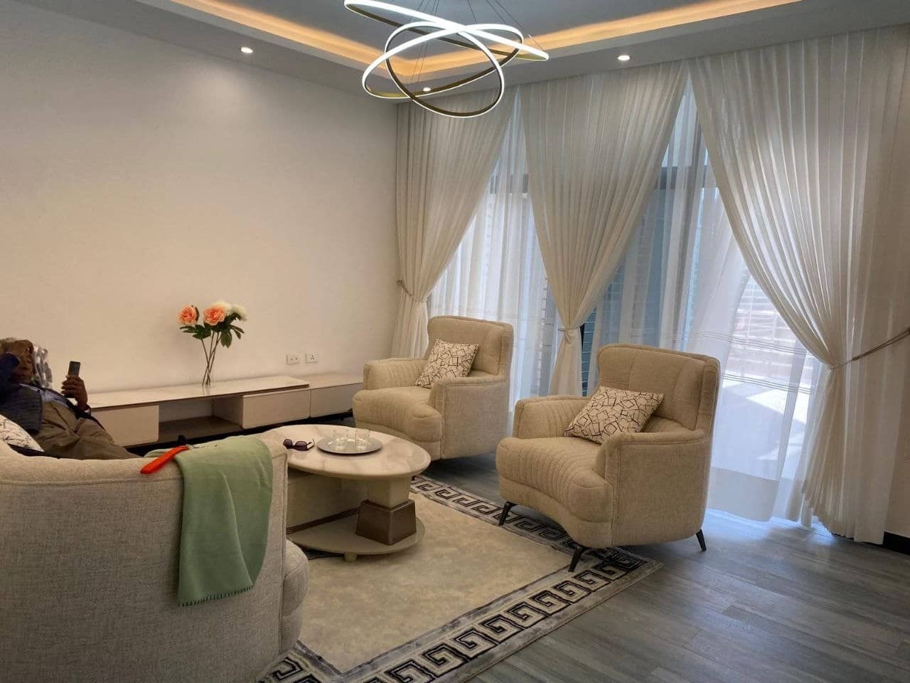 Modern Two Bedroom Furnished Apartment in Gazebo