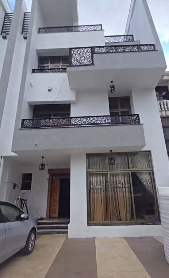 Modern G+3 House for Sale in Lebu