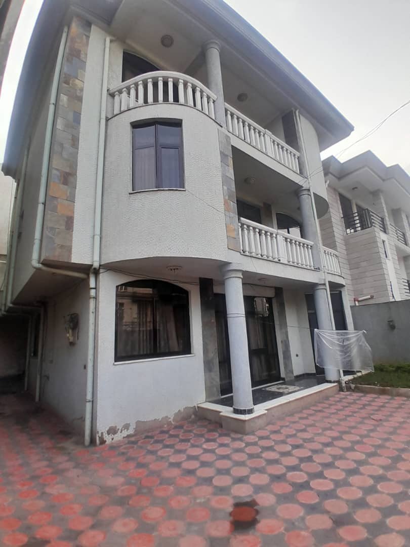Modern Furnished Apartment for Rent in German Square
