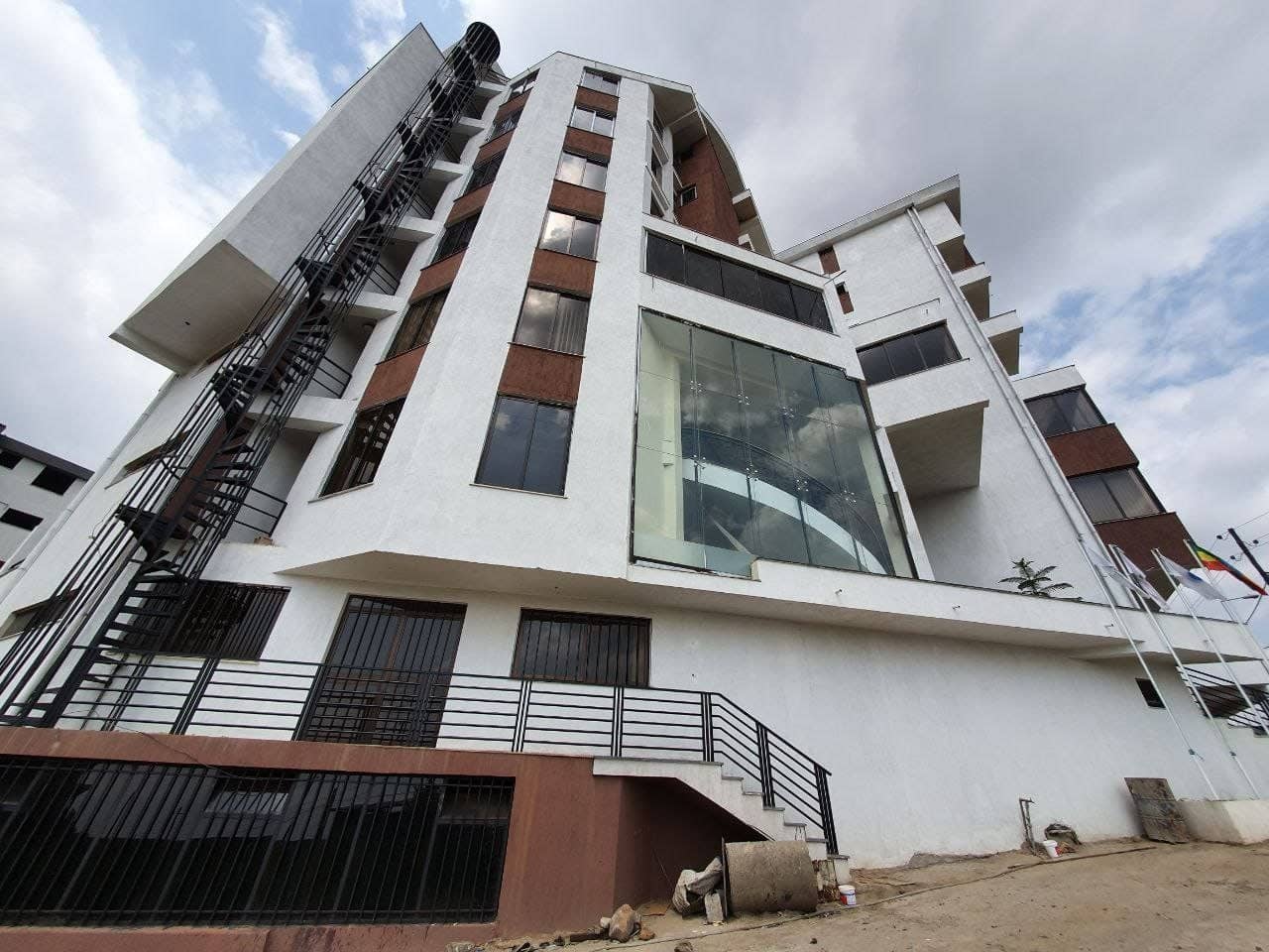 Office for Rent in Gulele