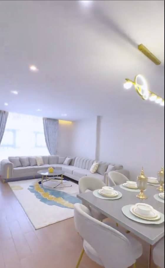 Modern Three Bedroom Apartment in Sarbet