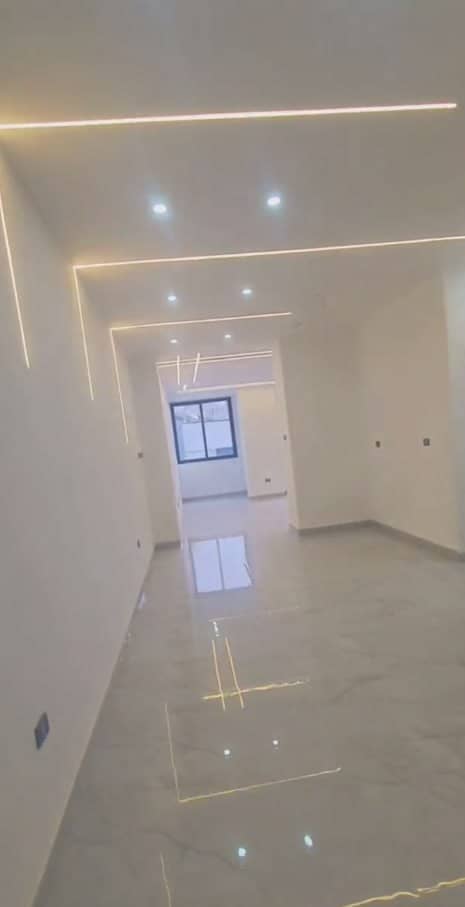 Modern Three Bedroom Apartment in Gurdshola