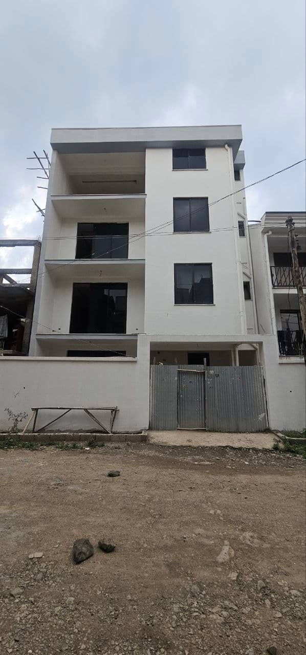 Modern House in Arabsa