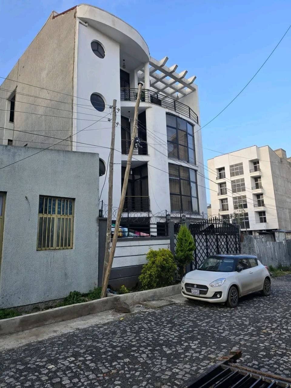 መኖሪያ ቤት ሽያጭ - አያት አካባቢ G+3