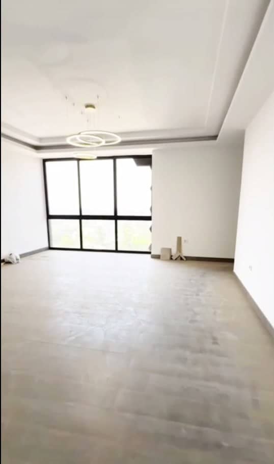 Modern Three Bedroom Apartment for Sale in Jacros