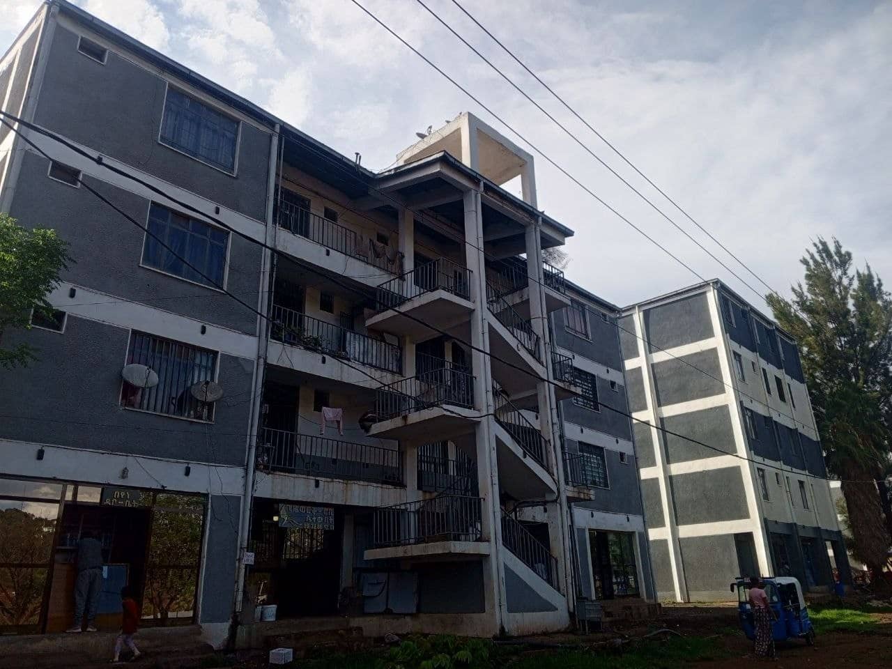 አስቸኳይ ሽያጭ – ኮንዶሚኒየም ቤት በፅሃይ መውጫ