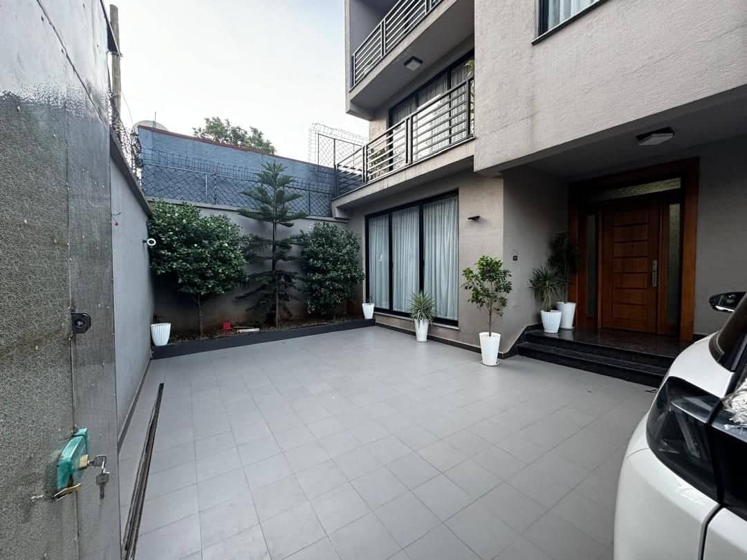 Modern Furnished House for Rent in Bole