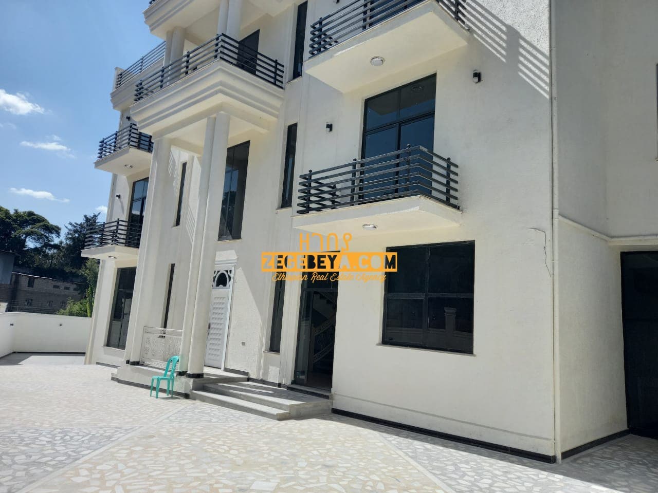 New 7 Bedroom Residential/Office For Rent In Addis Ababa, Old Airport — 1