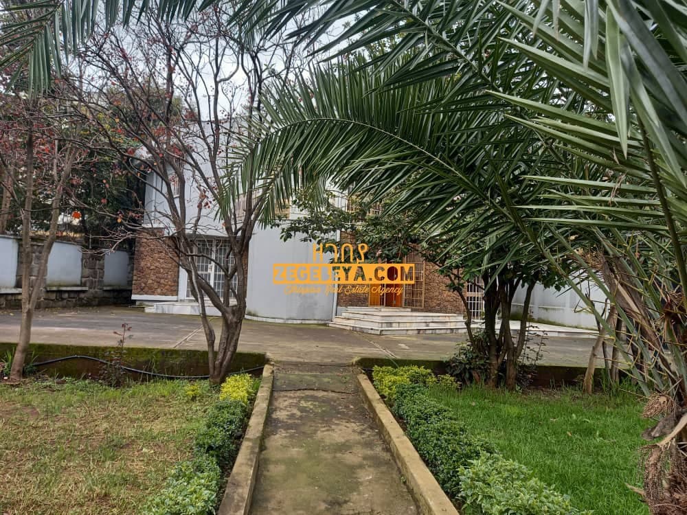 3 Bedroom House with G+1 Guest House For Rent At Old Airport — 1