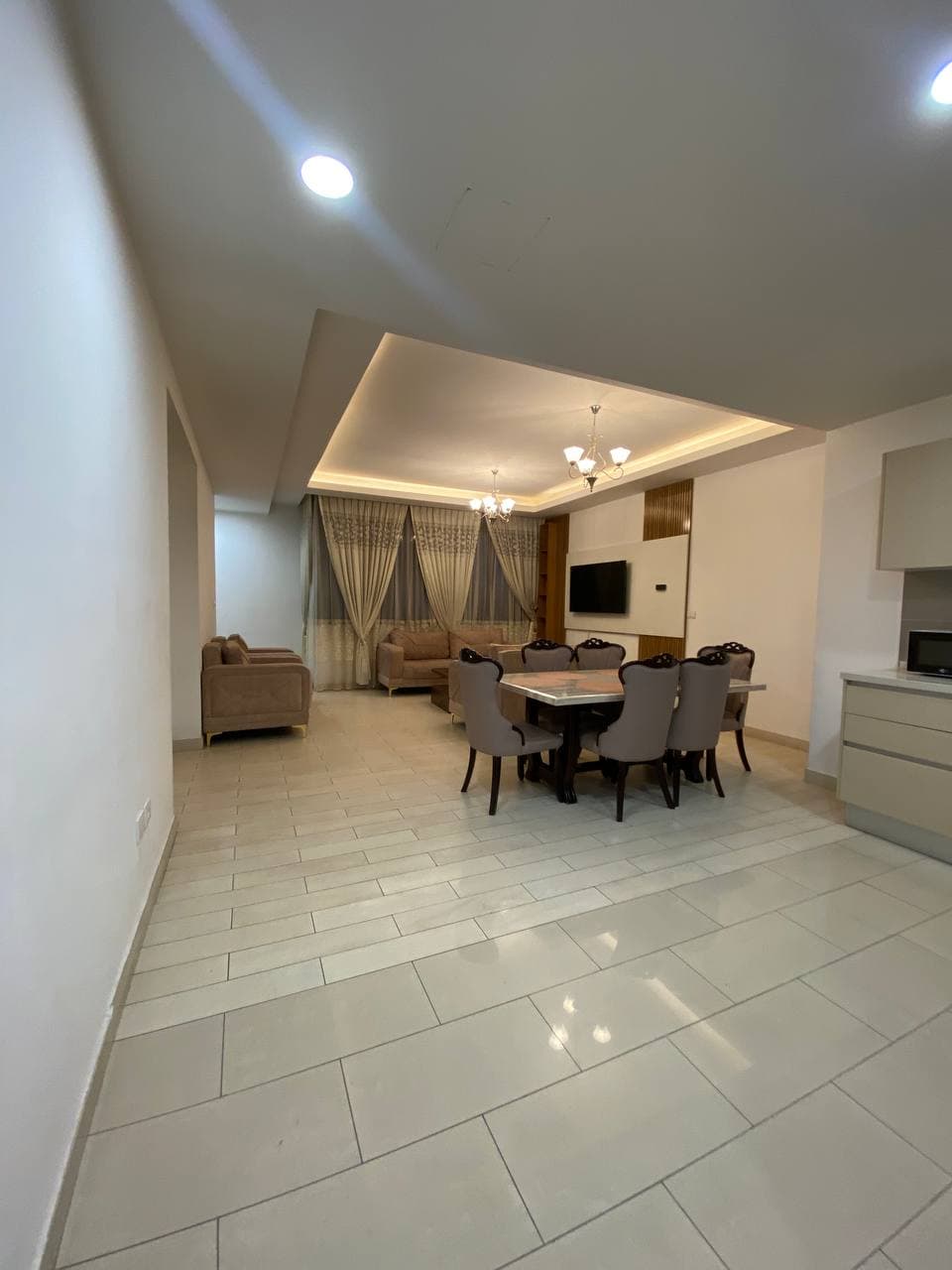 Fully Furnished 2 Bedroom Guesthouse for Rent - Mexico — 1