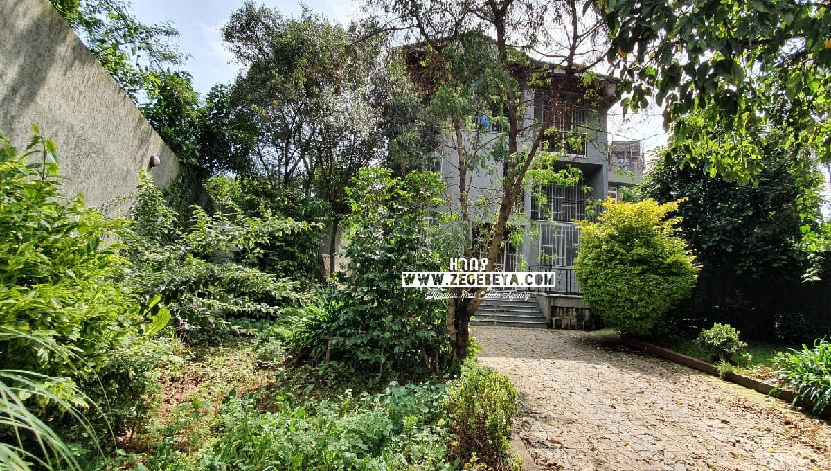 5 Bedroom House For Rent In Addis Ababa, Old Airport — 1