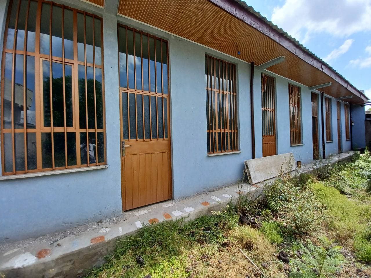 House for Rent - ሙሉ ግቢ (Full Compound) in Diaspora Area — 1