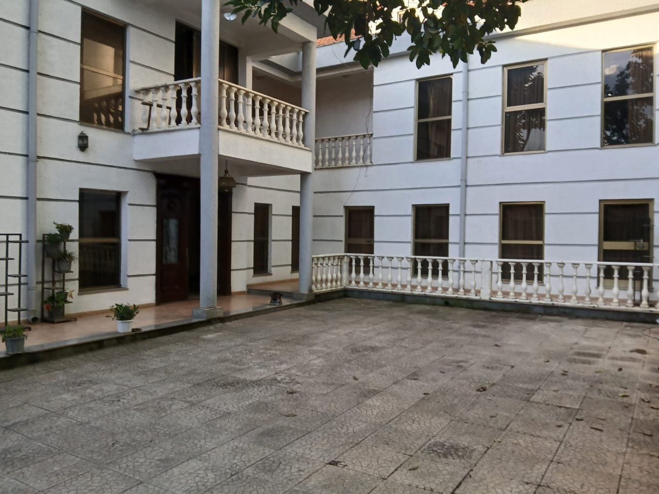 4 Bedroom Amazing House For Rent In Addis Ababa, Old Airport (ZG-13073) — 1