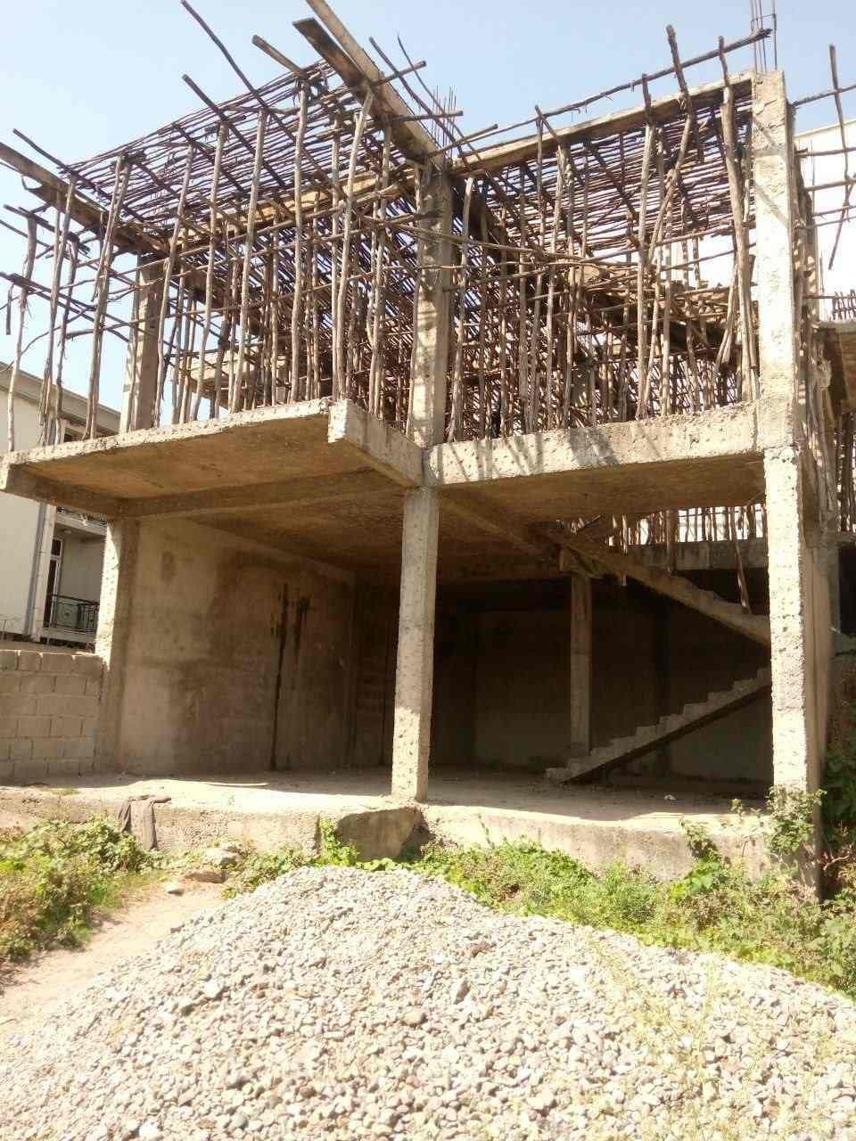 ጅምር G+2 ቤት ለሽያጭ - ሃዋሳ አዲሱ መነሀሪያ አካባቢ — 1