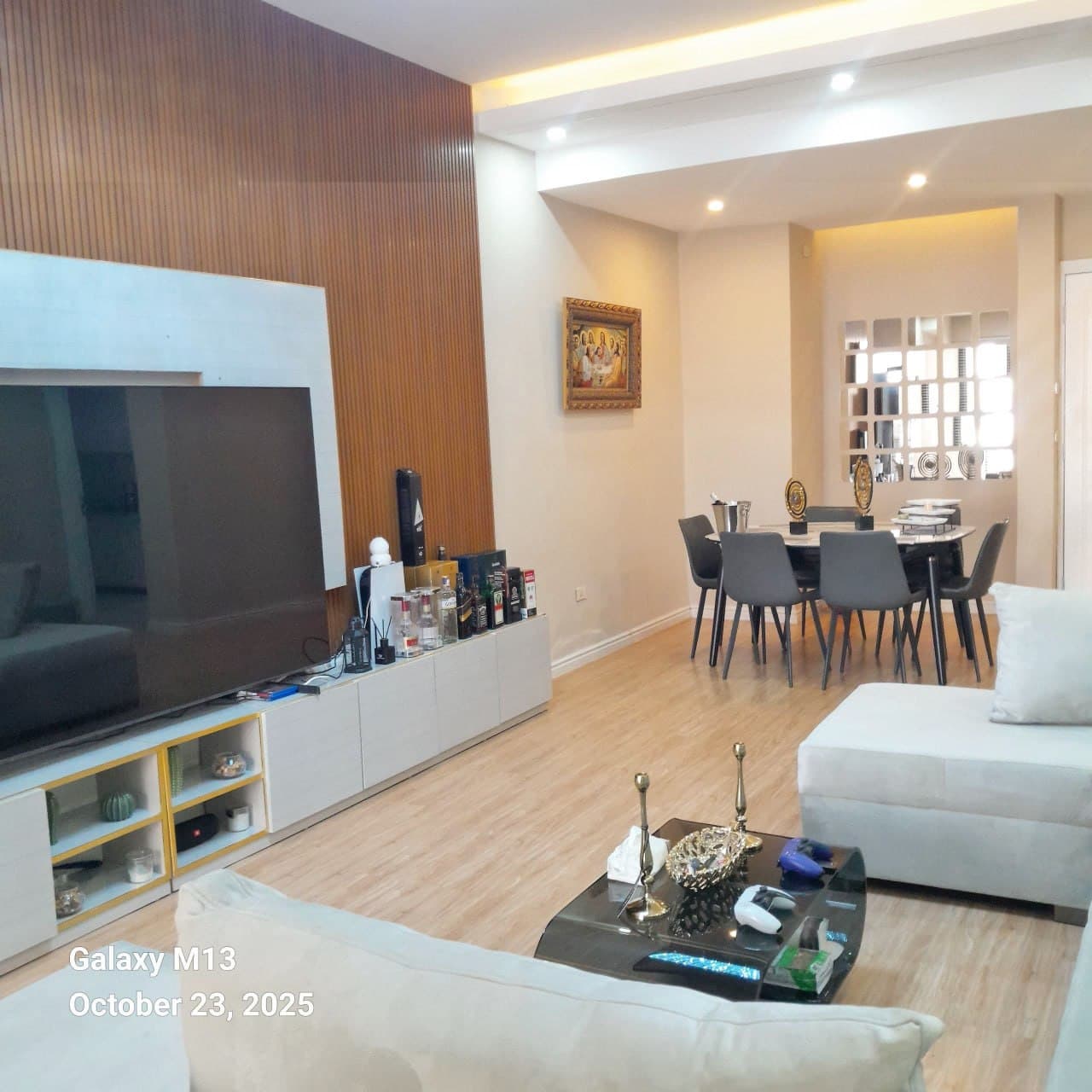 Modern Three Bedroom Apartment in Bole Bulbula — 1