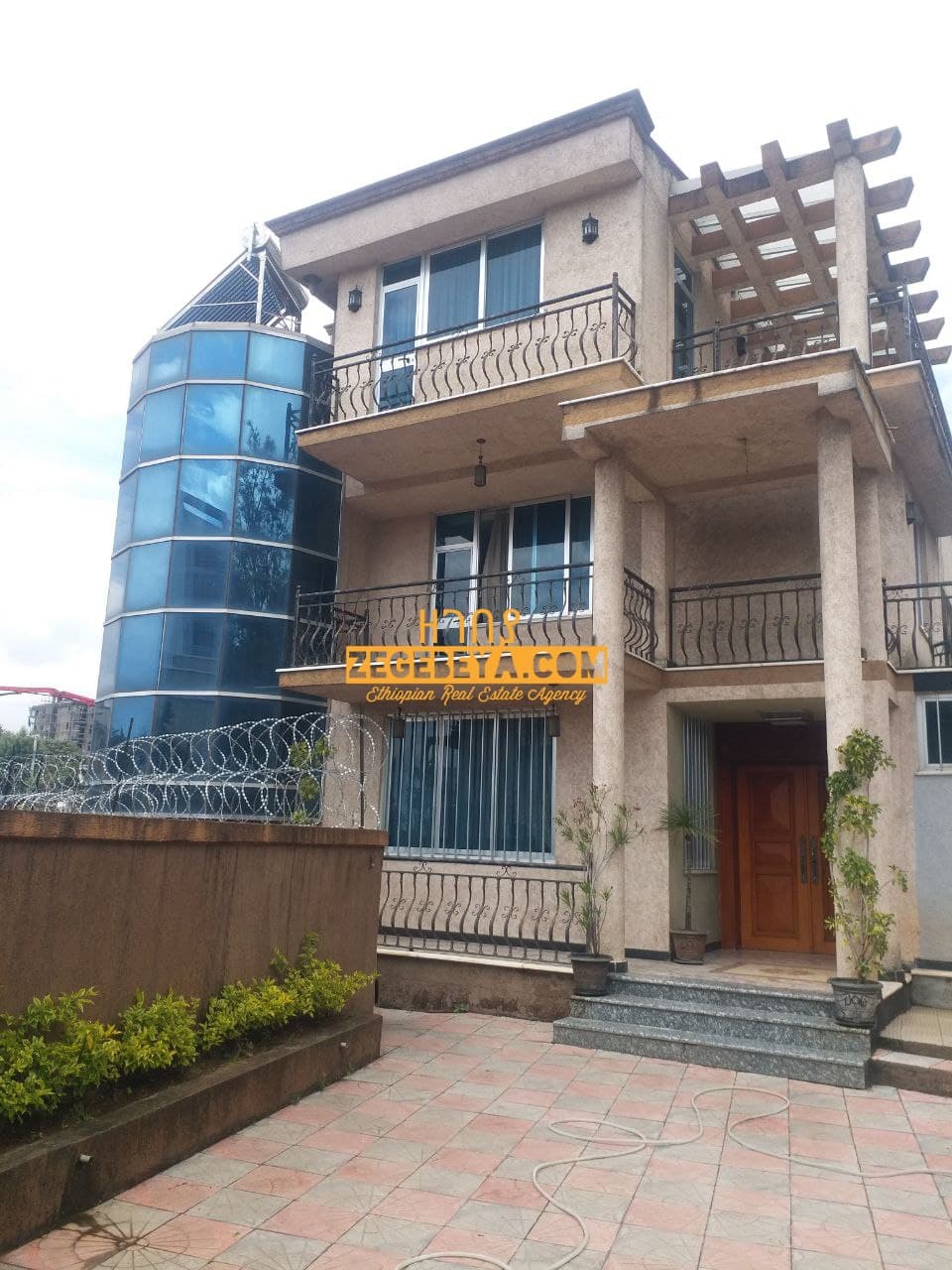 5 Bedroom House For Rent In Addis Ababa, Old Airport — 1