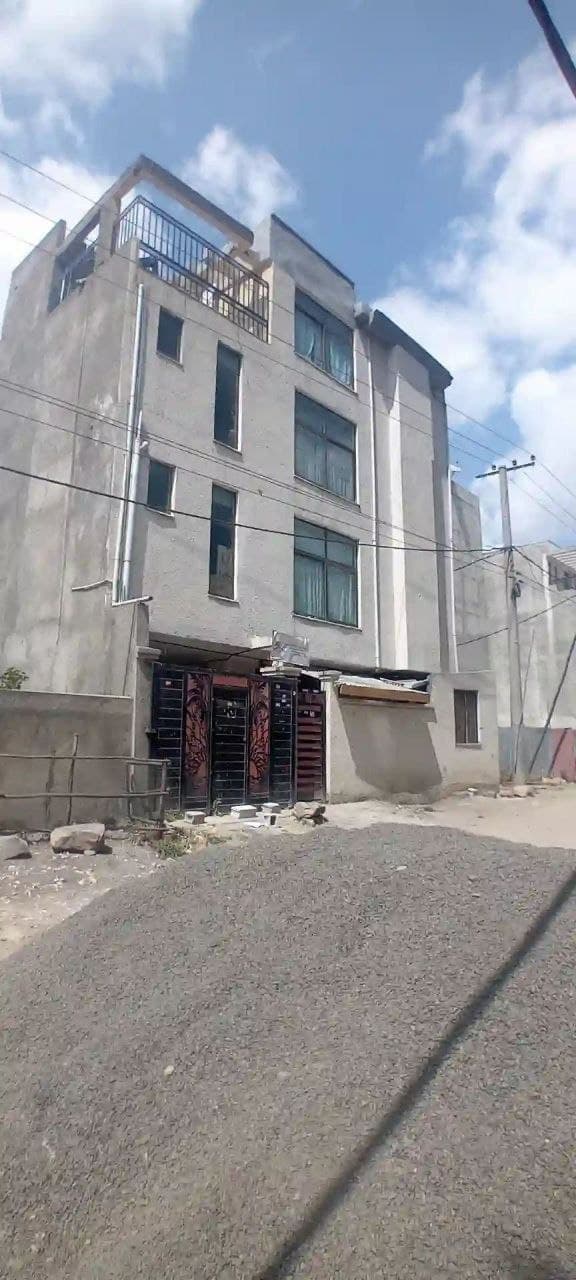 የሚሸጥ ቤት - አያት አካባቢ G+3 — 1