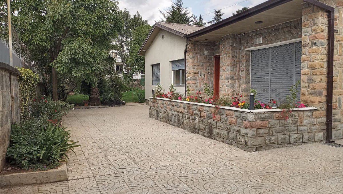 3 Bedroom Villa For Rent : ZG-10536 — 1