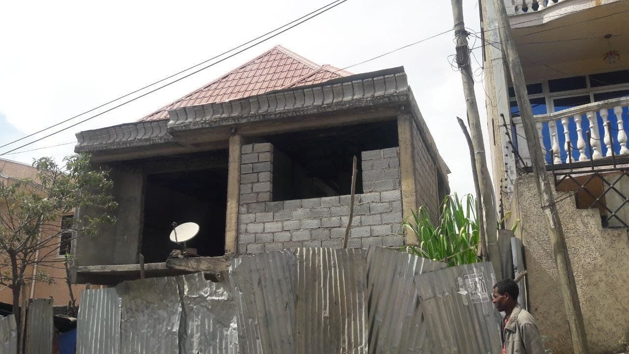 ቡልቡላ G+1 ቤት ለሽያጭ — 1