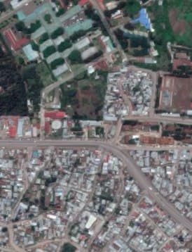 የሚሸጥ ቦታ - ካሳንችስ አካባቢ 500sqm — 1