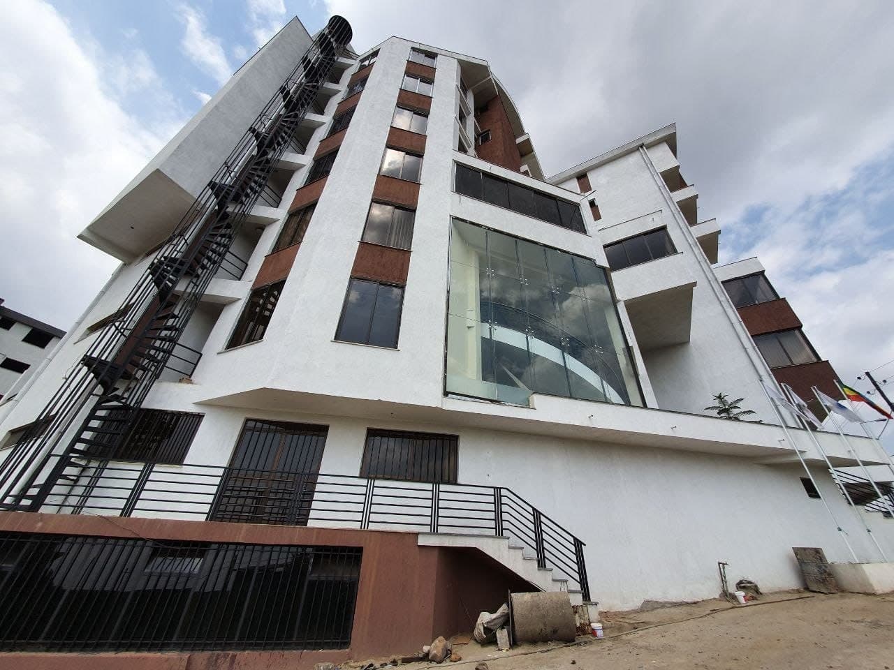 Office for Rent in Gulele — 1