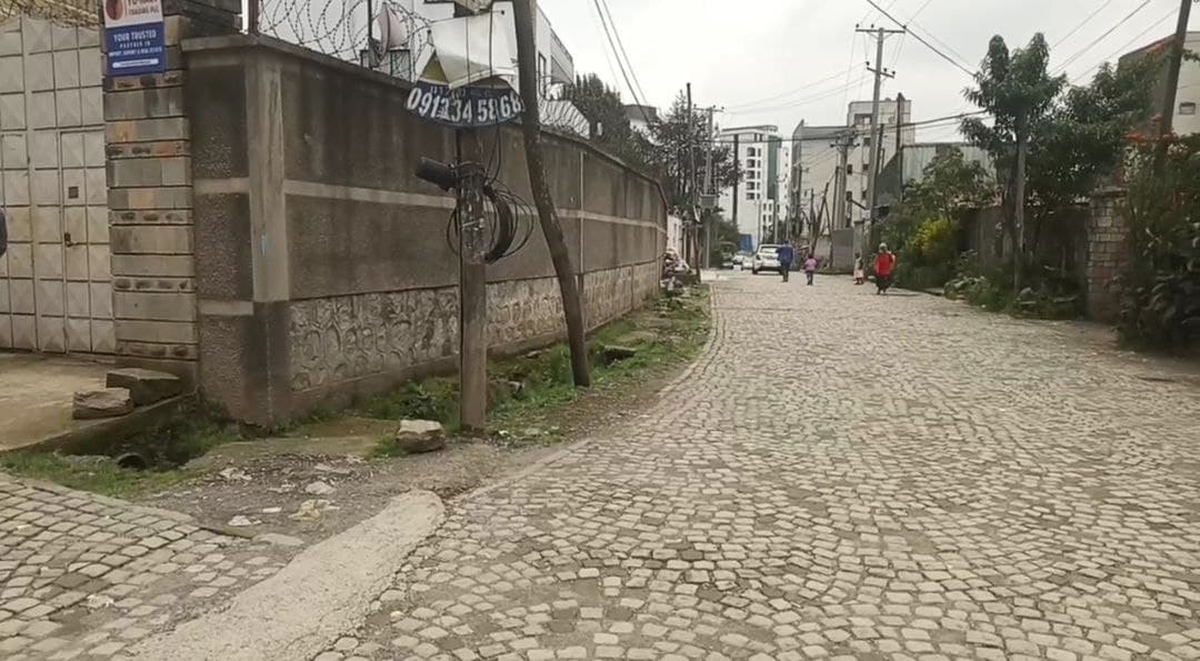 በጣም አትራፊ የቦታ ሽያጭ - 600 ካሬ ይዞታ (575 ካሬ በካርታ) — 1