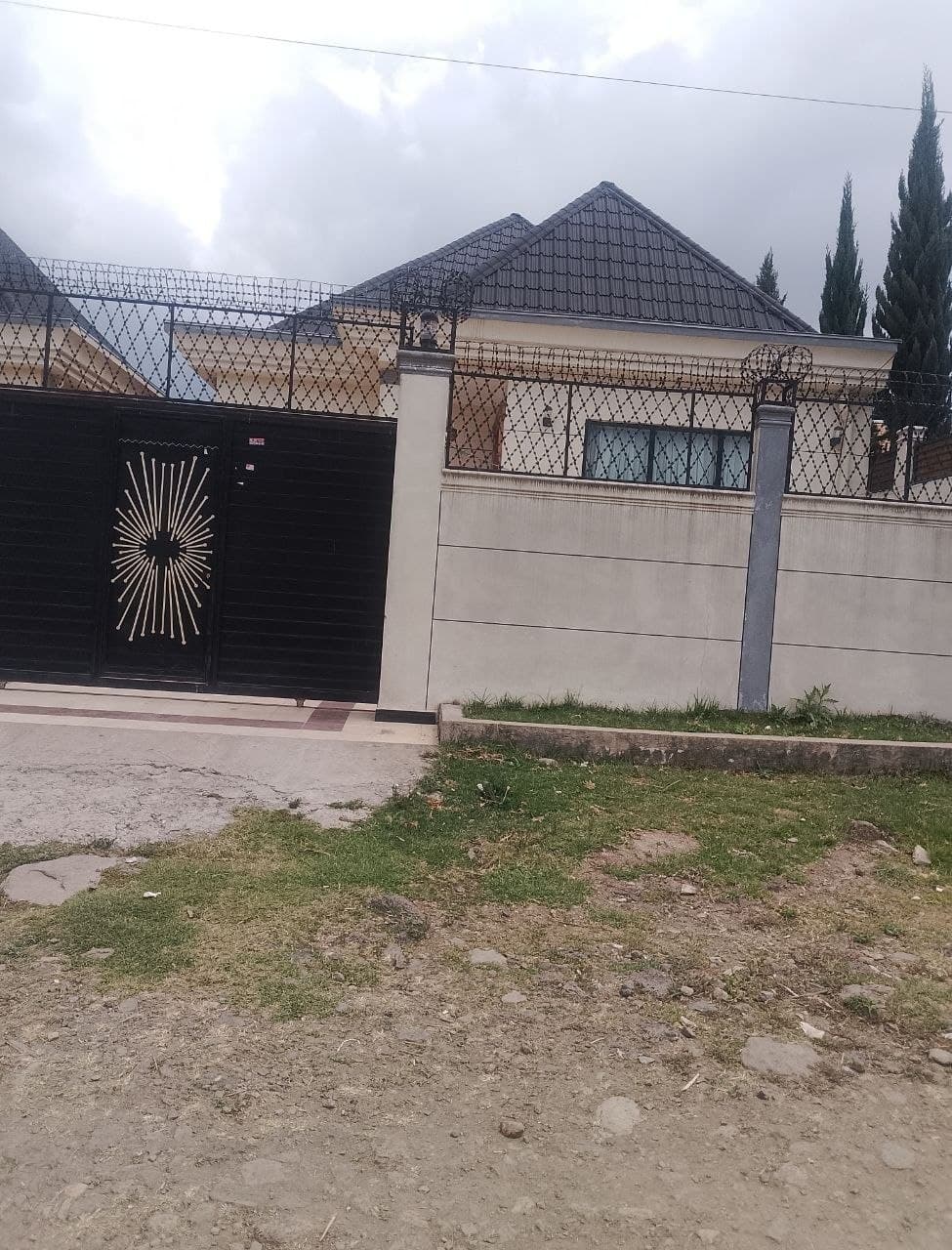 Modern Villa for Sale in Summit — 1