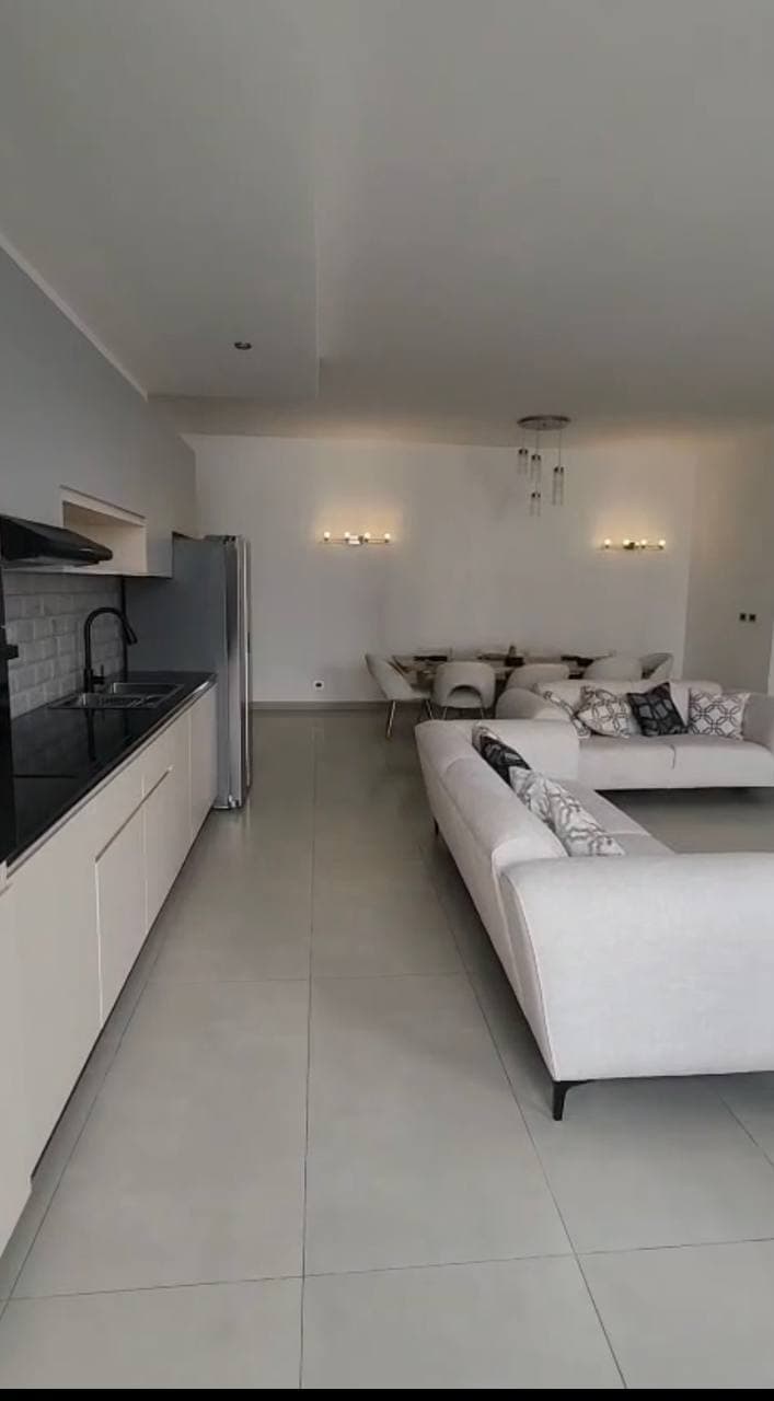 Modern Three Bedroom Apartment in Bole — 1