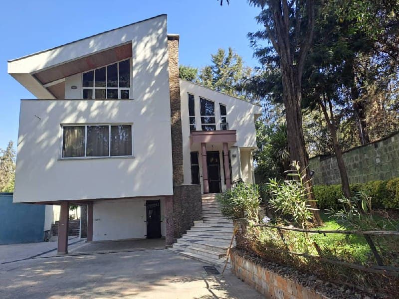 Luxury G+2 Home for Rent in Old Airport, Addis Ababa (ZG-17799) — 1