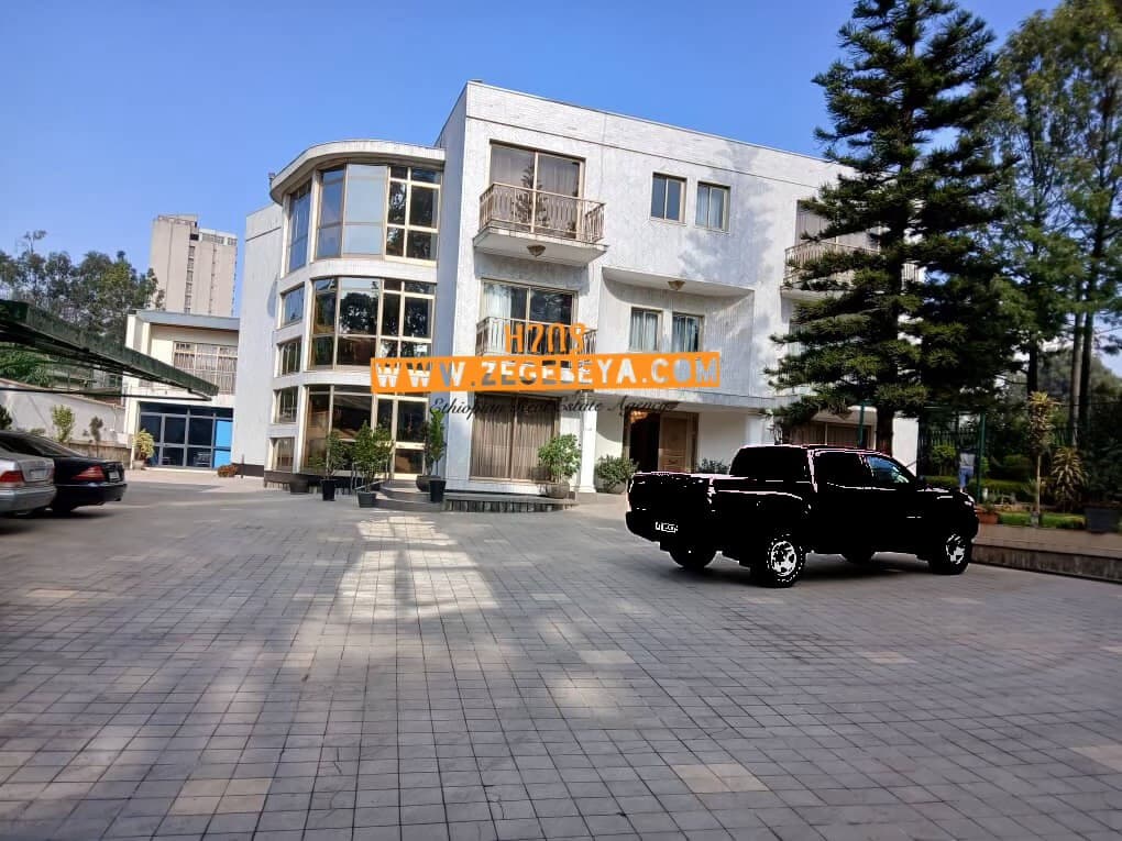 Spacious G+2 House for Rent in Addis Ababa – Ideal for Ambassadorial Residence or Embassy Office: ZG-17436 — 1