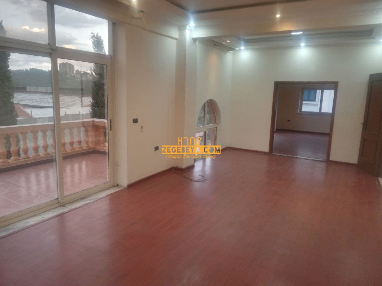 5 Bedroom House For Rent in Addis Ababa, Mekanisa — 1