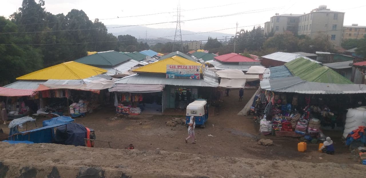 የሚሸጥ የንግድ ሱቅ - አዘዞ ድማዛ፣ ጎንደር — 1