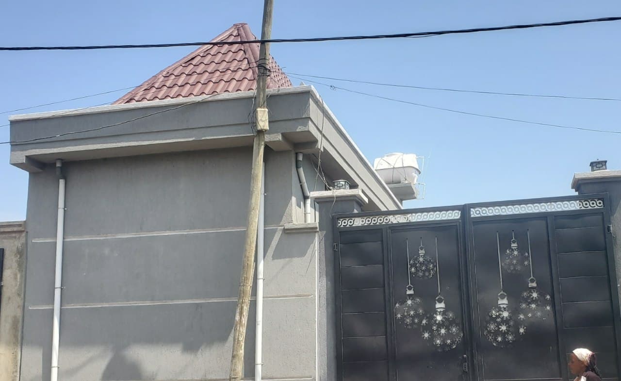 ለሽያጭ የቀረበ ቪላ ቤት - ሃዋሳ 01 አካባቢ — 1