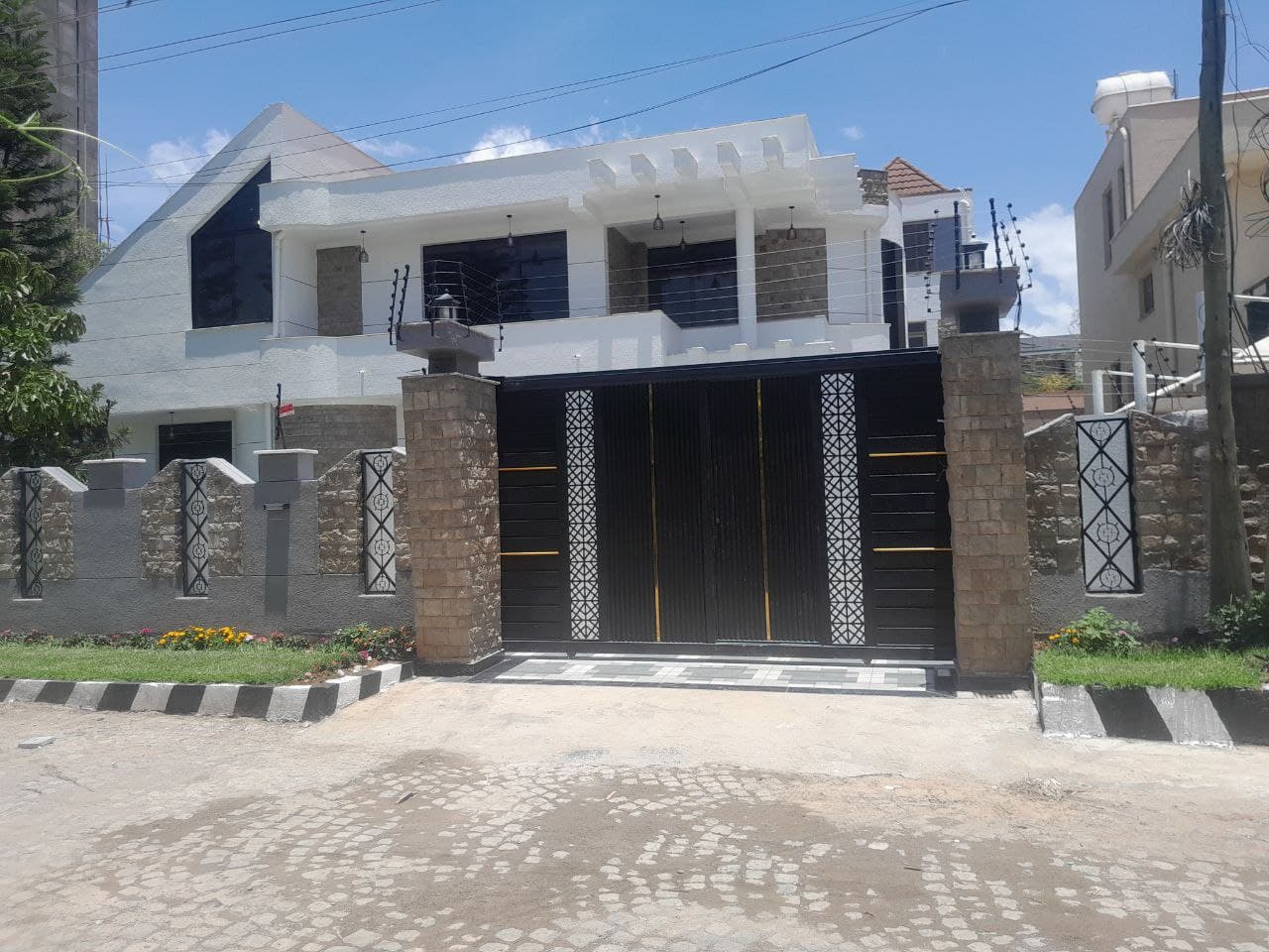 Newly Built 5-Bedroom Home for Sale in Ayat Residential Neighborhood, Addis Ababa — 1