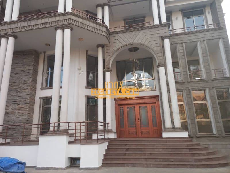 Luxury House For Rent In Addis Ababa, Old Airport : ZG-11657 — 1