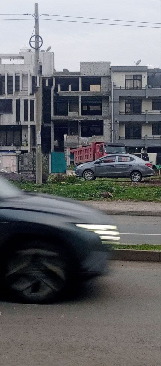 አያት የሚገኝ የሚሸጥ ቤት G+2 ቴራስ — 1