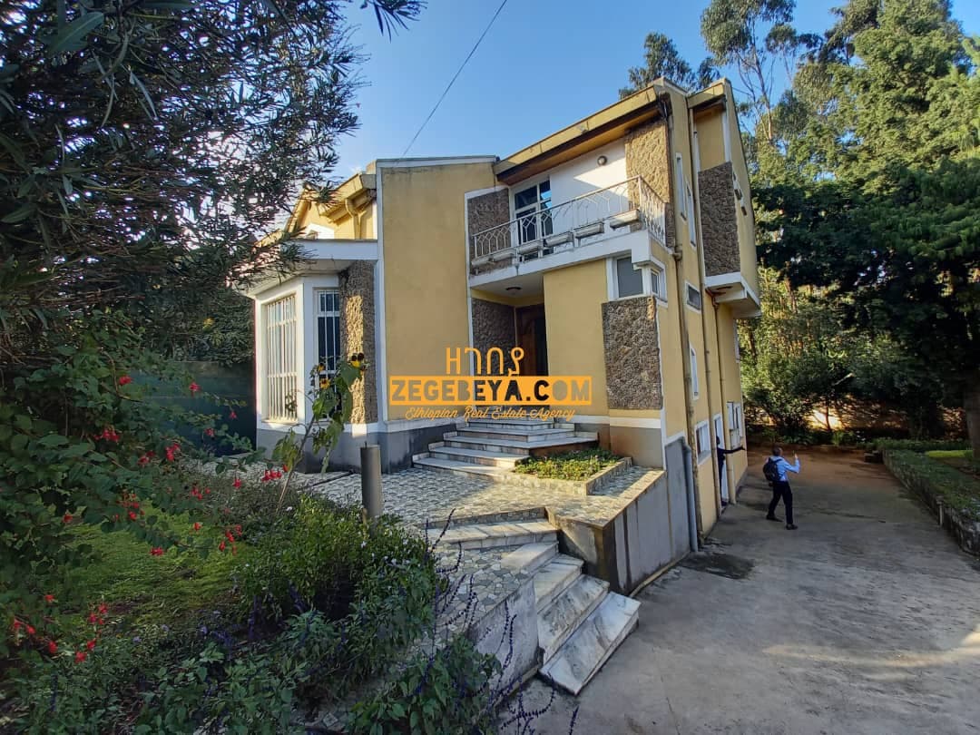 3 Bedroom House For Rent In Addis Ababa, Old Airport — 1