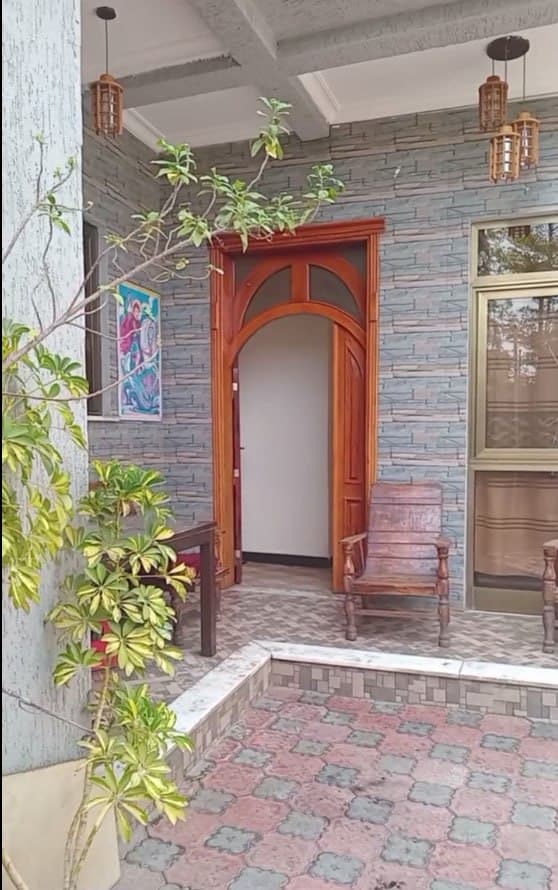 Modern Villa in Kaliti — 1