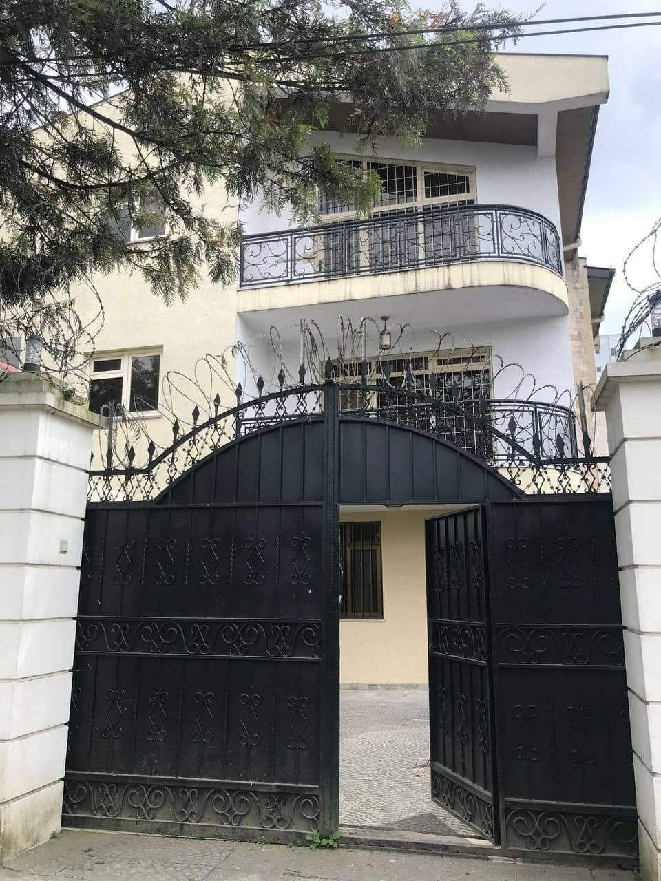 G+2 ቤት ለሽያጭ - መገናኛ (Urgent Sale) — 1