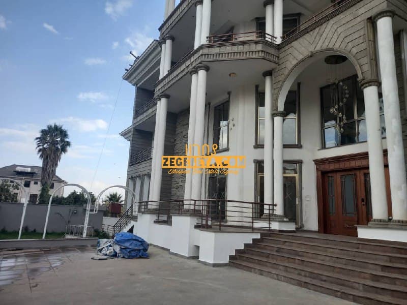 Luxury House For Rent In Addis Ababa, Old Airport : ZG-11657 — 1