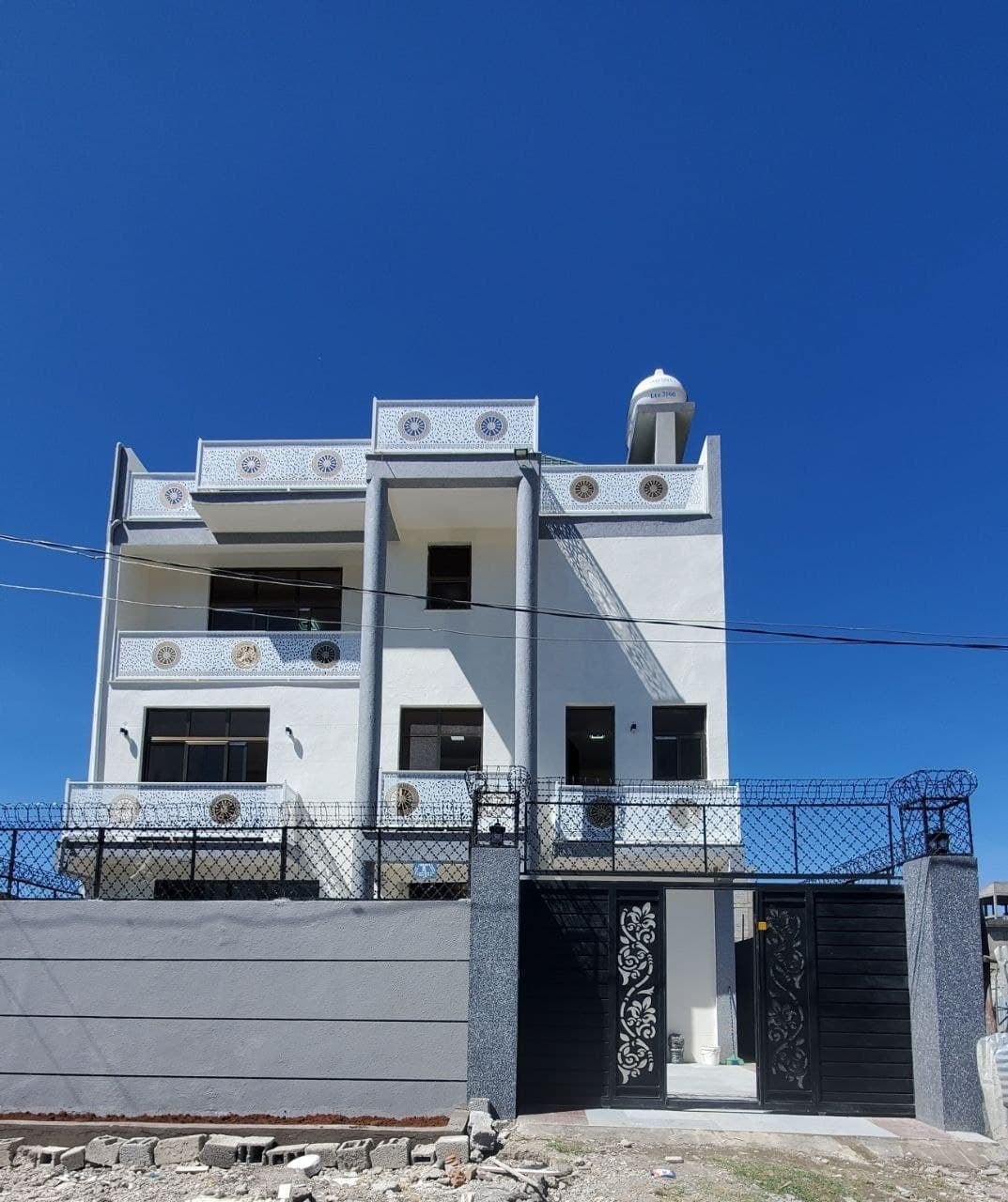 Modern G+3 House in Ayat — 1