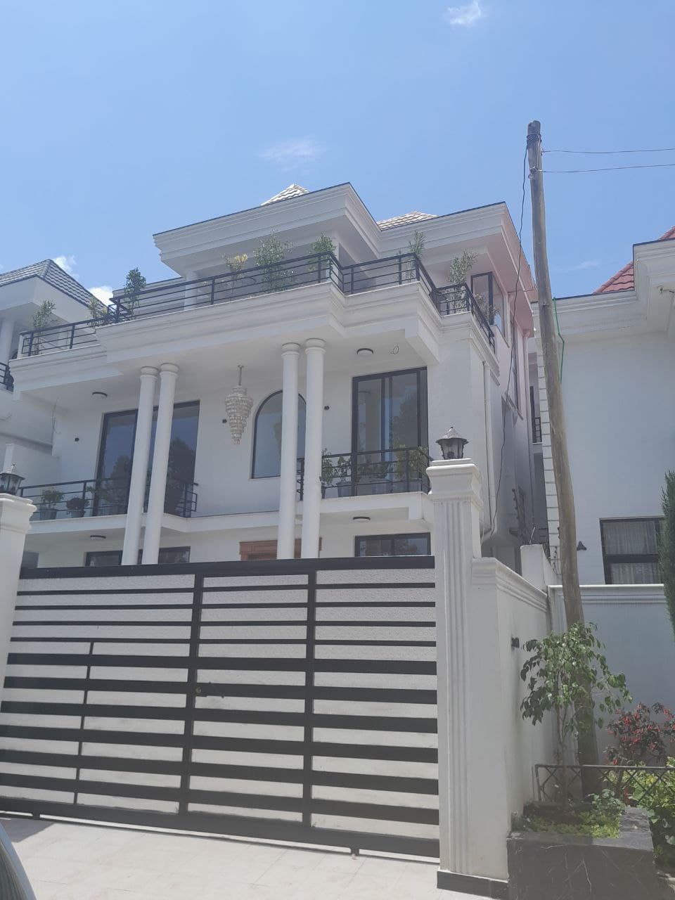 New Luxury G+2 House For Sale In Addis Ababa, CMC — 1