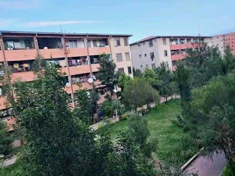 ሠሚት ኮንዶሚንየም አስቸኳይ ሽያጭ - ባለ 1 መኝታ 47 ካሬ — 1