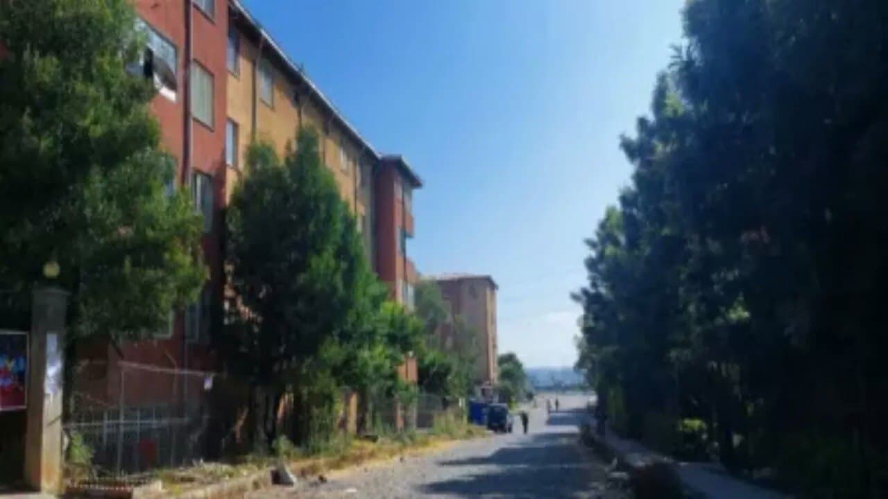 Ayat Tsebel Studio For Sale — 1
