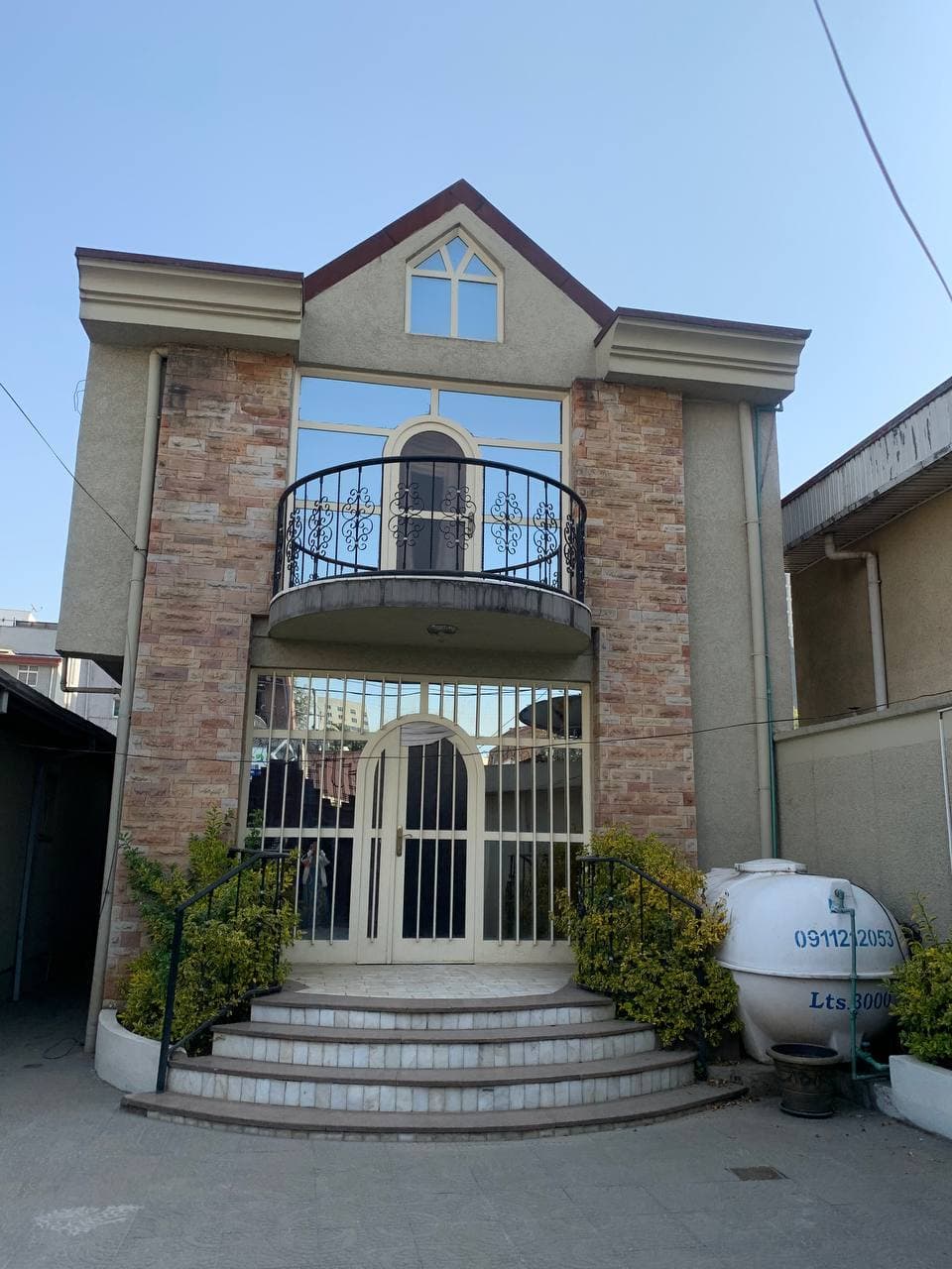 4 Bedroom House For Rent At Old Airport : ZG-11937 — 1