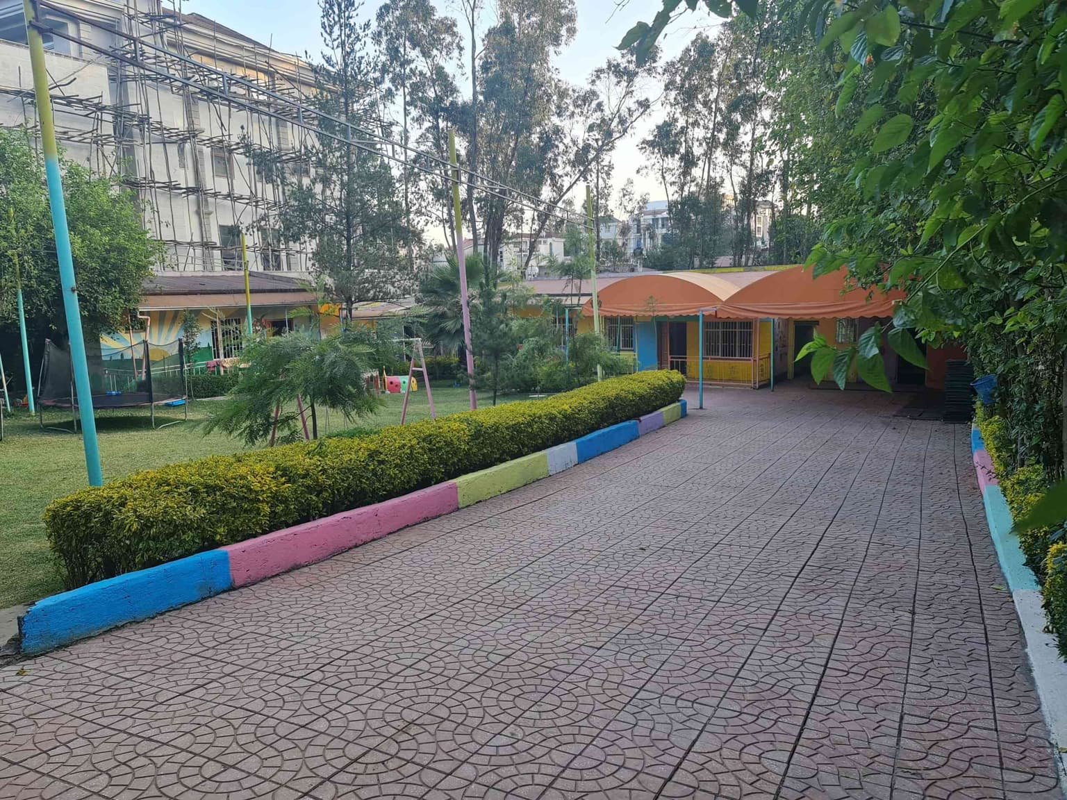 House For Sale In Addis Ababa - Sar Bet (Behind Canada Embassy) — 1