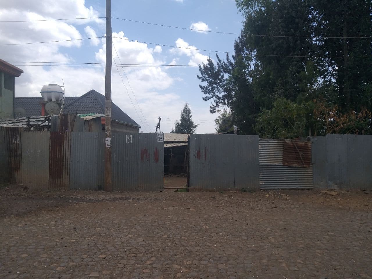 የሚሸጥ ቤት - ጎንደር አዘዞ ጠዳ ክ/ከተማ — 1