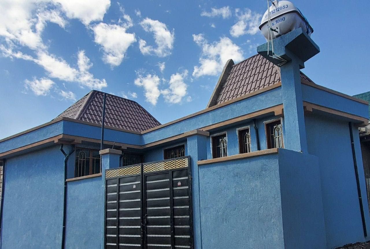አስቸኳይ ለሽያጭ የቀረበ ቤት - ሃዋሳ ሪፈራል ሆስፒታል አካባቢ — 1